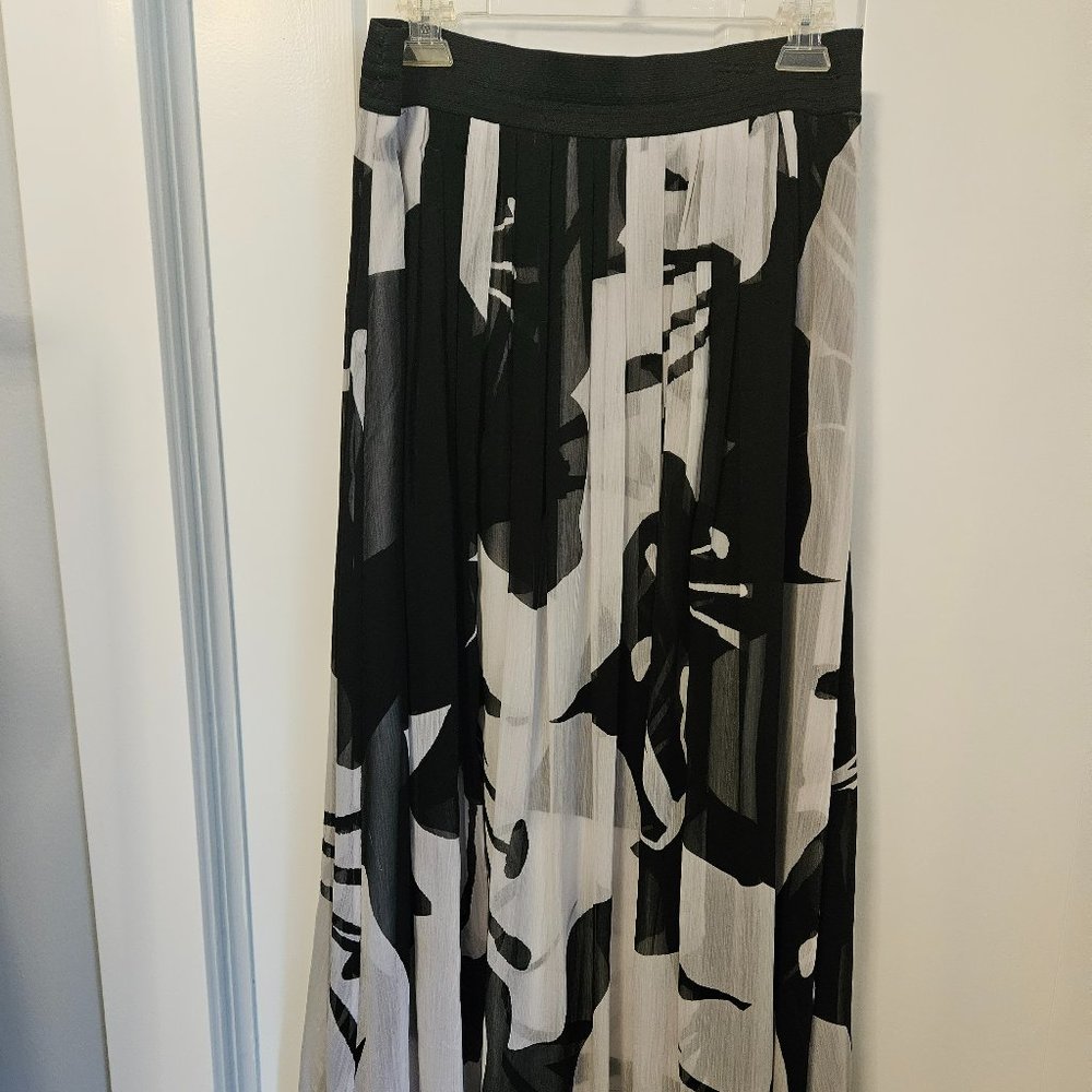 White House long flowy skirt